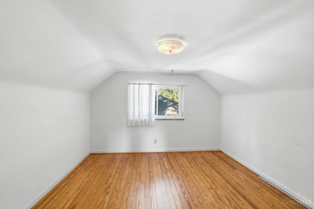 1515 Spring Lawn Avenue Cincinnati, OH 45223