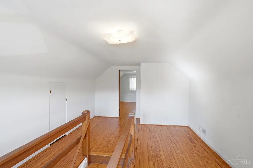 1515 Spring Lawn Avenue Cincinnati, OH 45223