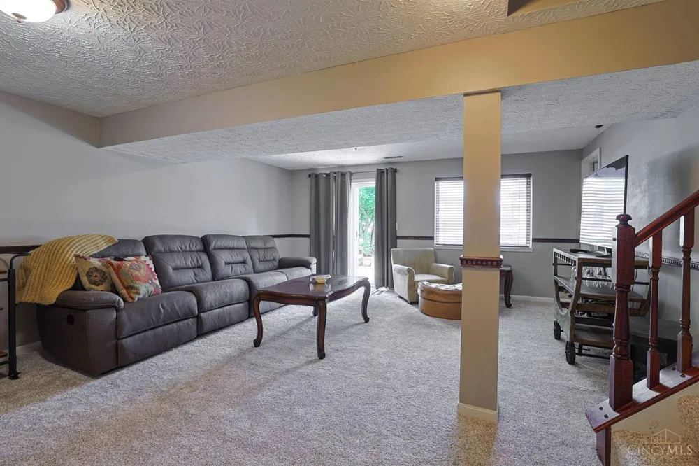 962 Evergreen Park Lane Lebanon, OH 45036
