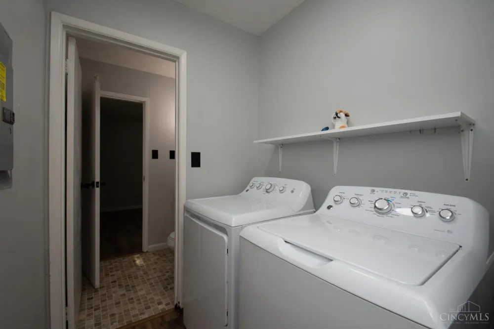 1482 Cobblestone Street Riverside, OH 45432