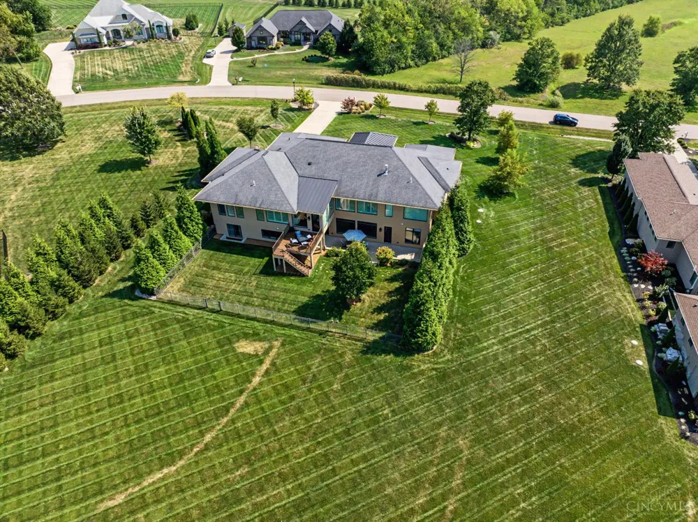 8303 Turning Leaf Clearcreek, OH 45066