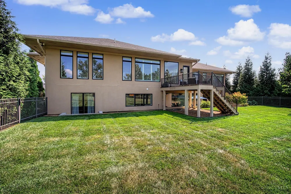 8303 Turning Leaf Clearcreek, OH 45066