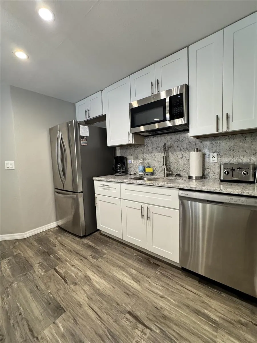 2724 49TH AVENUE W #2724 Bradenton, FL 34207
