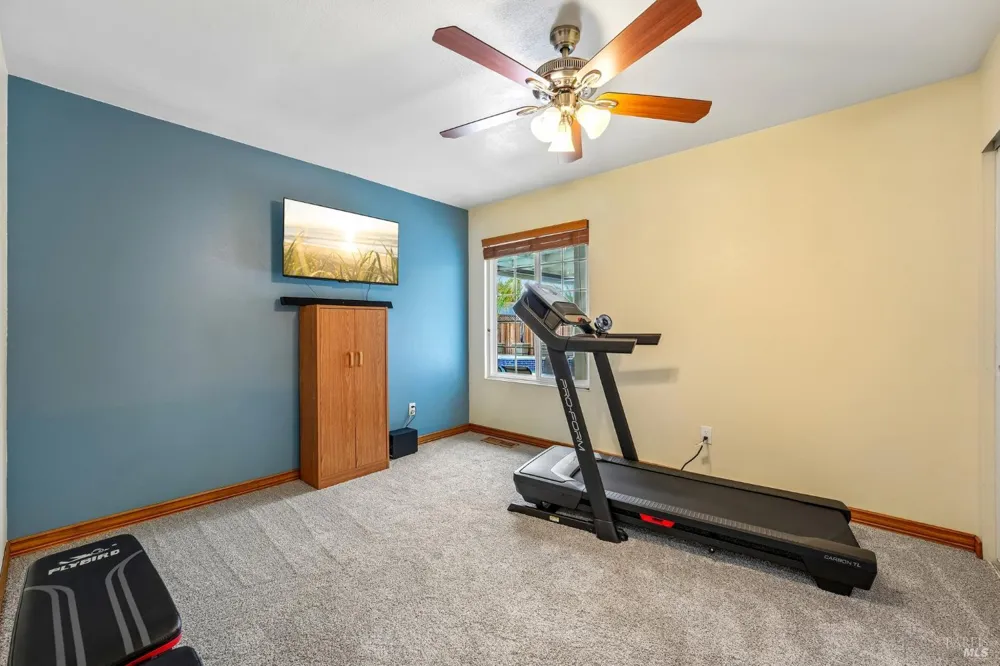 5346 Daniel Drive Rohnert Park, CA 94928