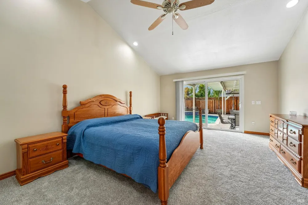 5346 Daniel Drive Rohnert Park, CA 94928