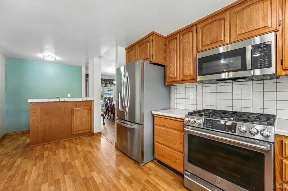 5346 Daniel Drive Rohnert Park, CA 94928