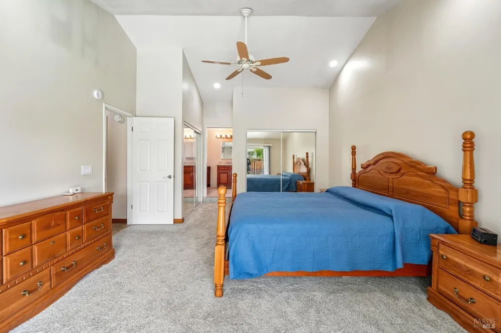 5346 Daniel Drive Rohnert Park, CA 94928
