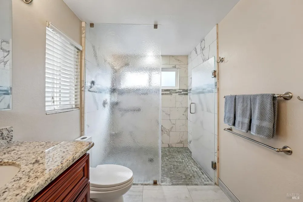 5346 Daniel Drive Rohnert Park, CA 94928
