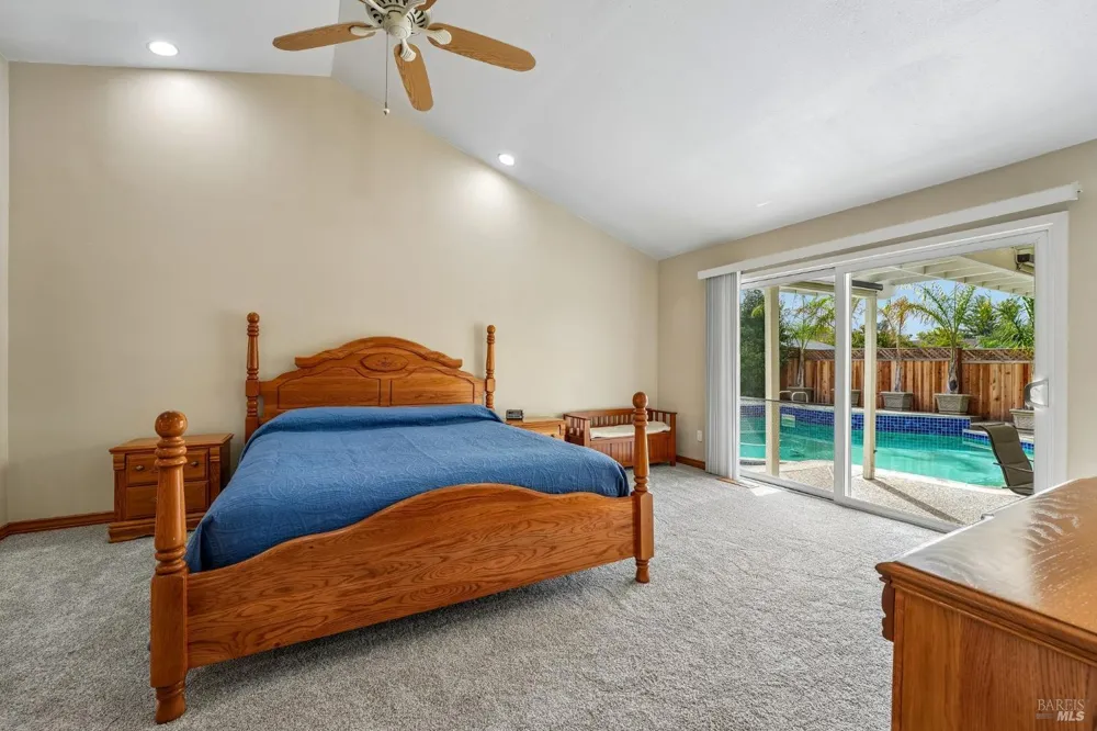 5346 Daniel Drive Rohnert Park, CA 94928