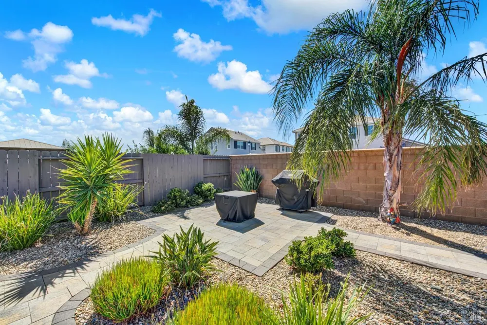 4012 Rose Court Vacaville, CA 95687