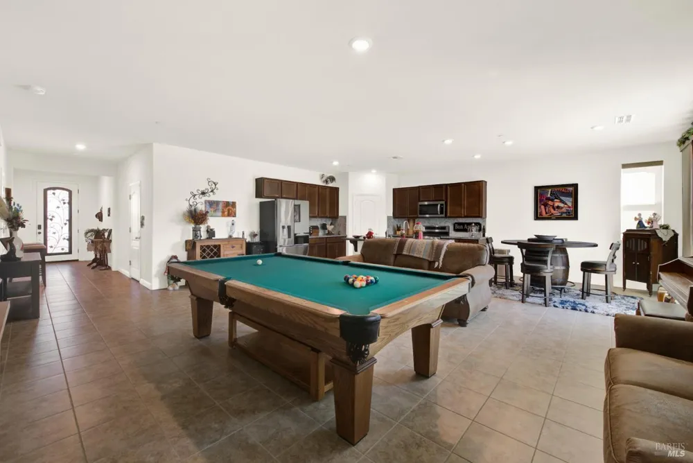 4012 Rose Court Vacaville, CA 95687