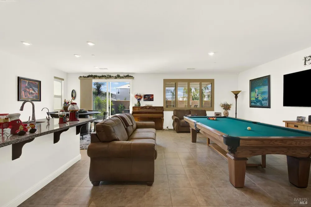 4012 Rose Court Vacaville, CA 95687