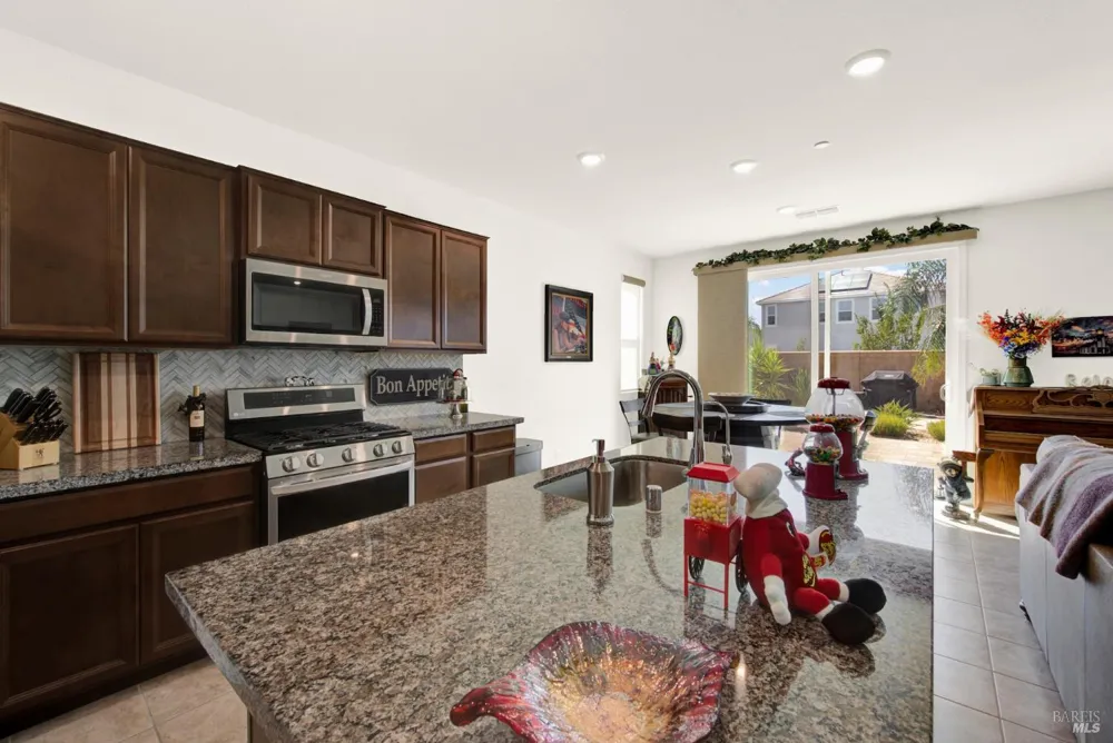 4012 Rose Court Vacaville, CA 95687