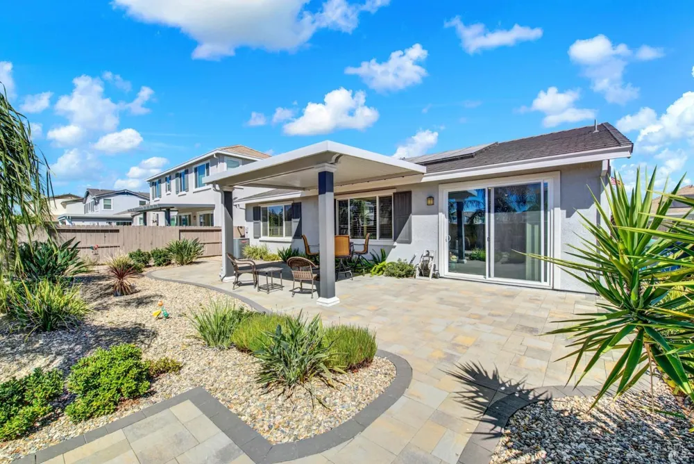 4012 Rose Court Vacaville, CA 95687