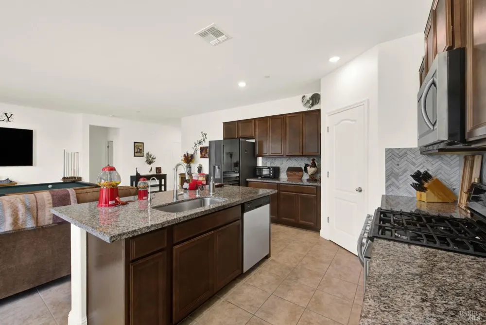 4012 Rose Court Vacaville, CA 95687