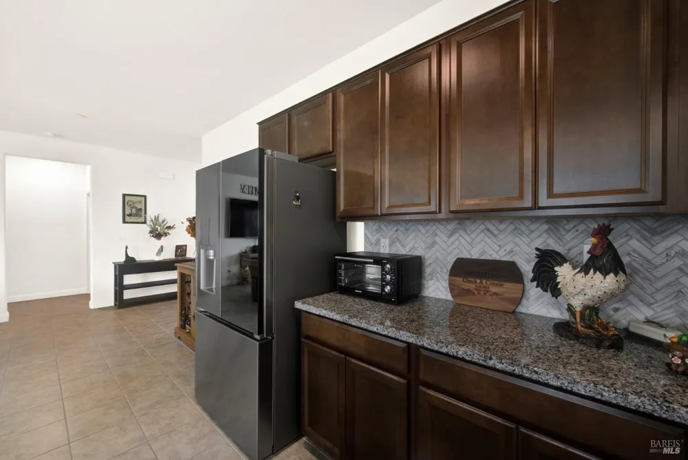 4012 Rose Court Vacaville, CA 95687