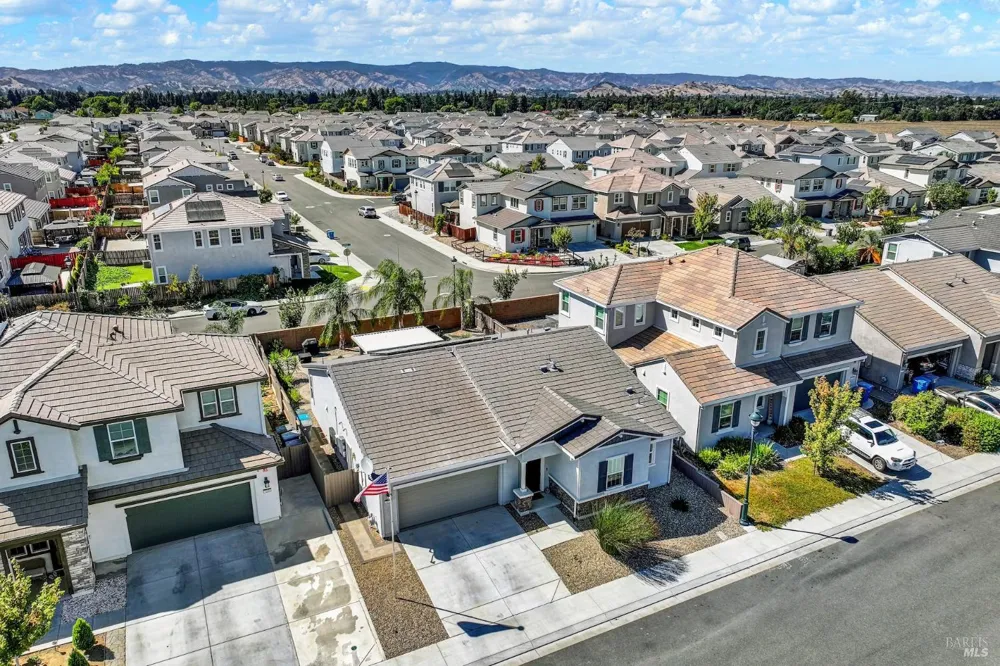 4012 Rose Court Vacaville, CA 95687