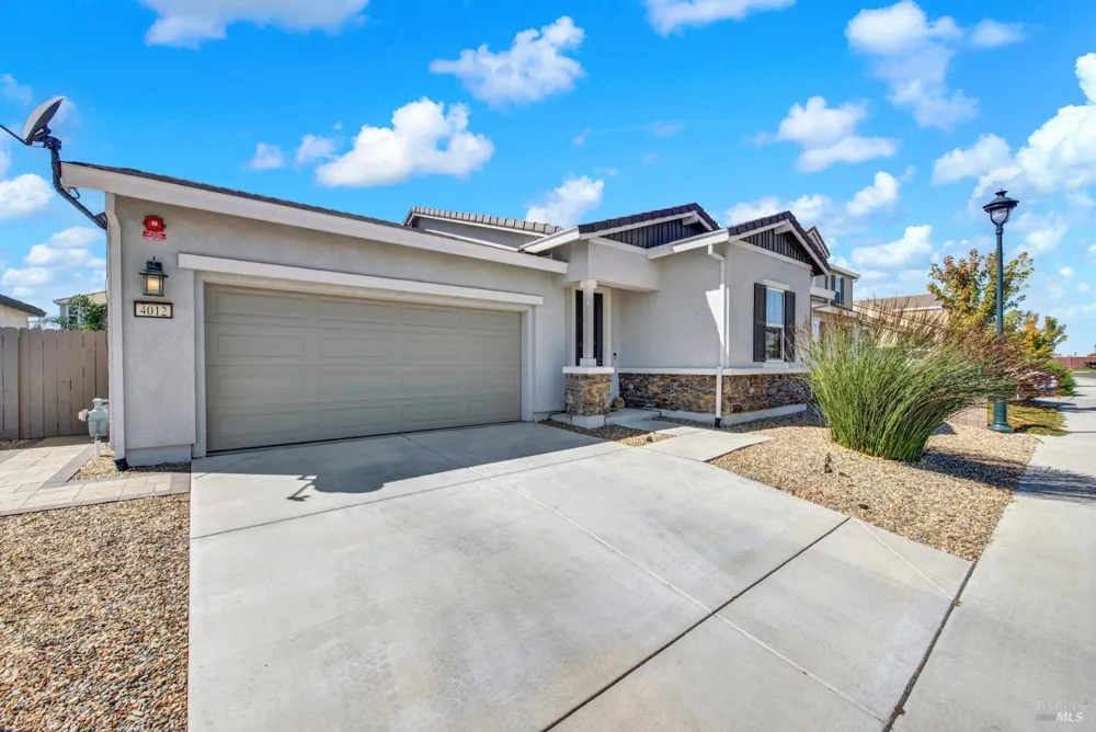 4012 Rose Court Vacaville, CA 95687