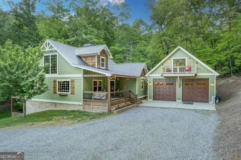481 Mountain Top DR