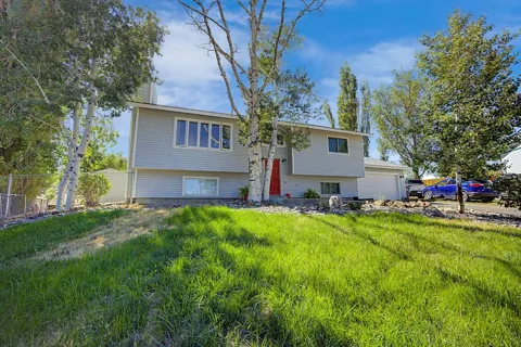 409 High Meadow Court