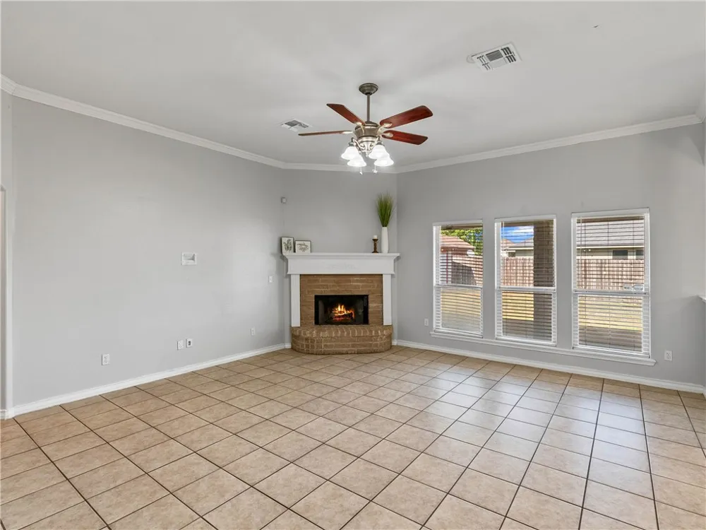 103 Collins Street Odem, TX 78370