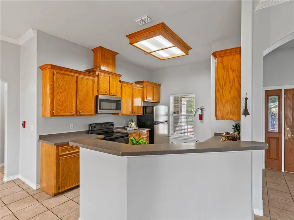103 Collins Street Odem, TX 78370