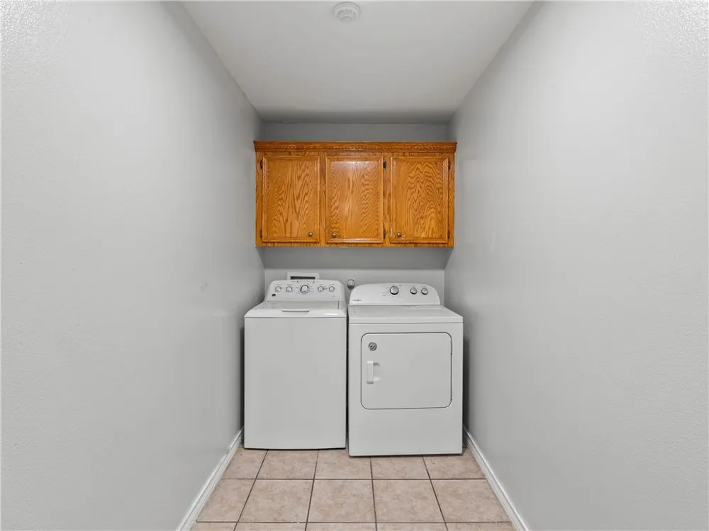 103 Collins Street Odem, TX 78370