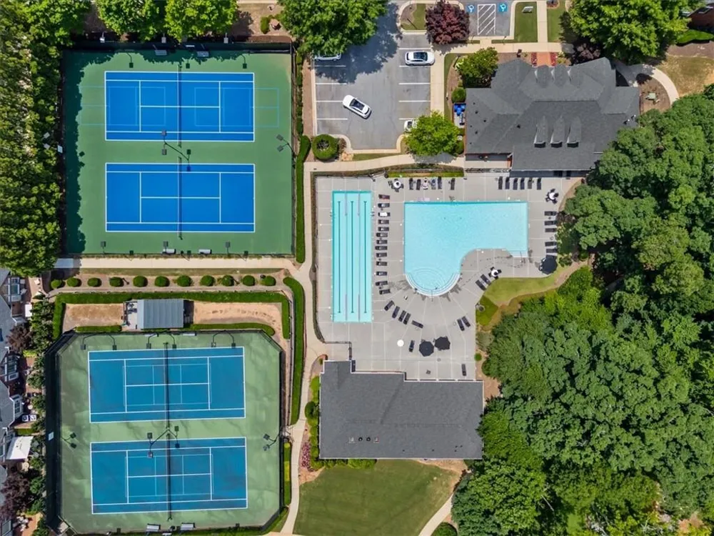 5905 Waters Edge Trail Roswell, GA 30075