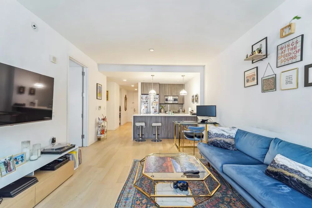 160 1ST ST Jersey City, NJ 07302