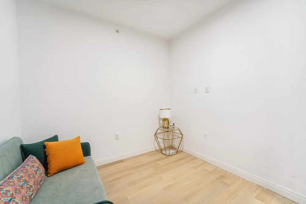 160 1ST ST Jersey City, NJ 07302