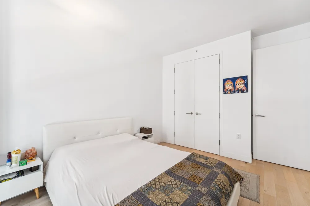 160 1ST ST Jersey City, NJ 07302