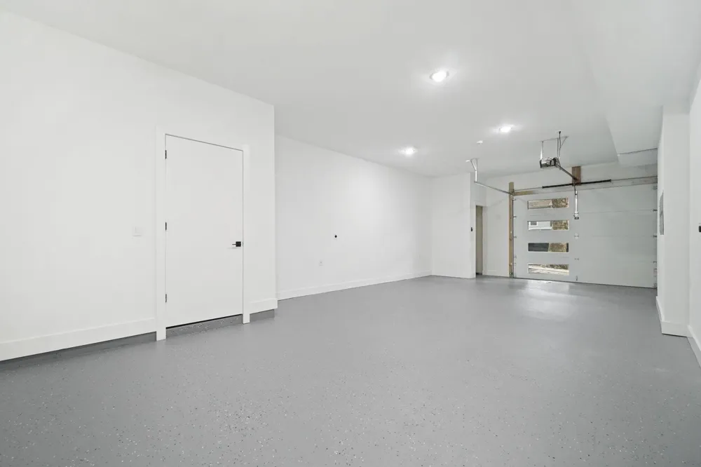 7 LIENAU PL Jersey City, NJ 07306