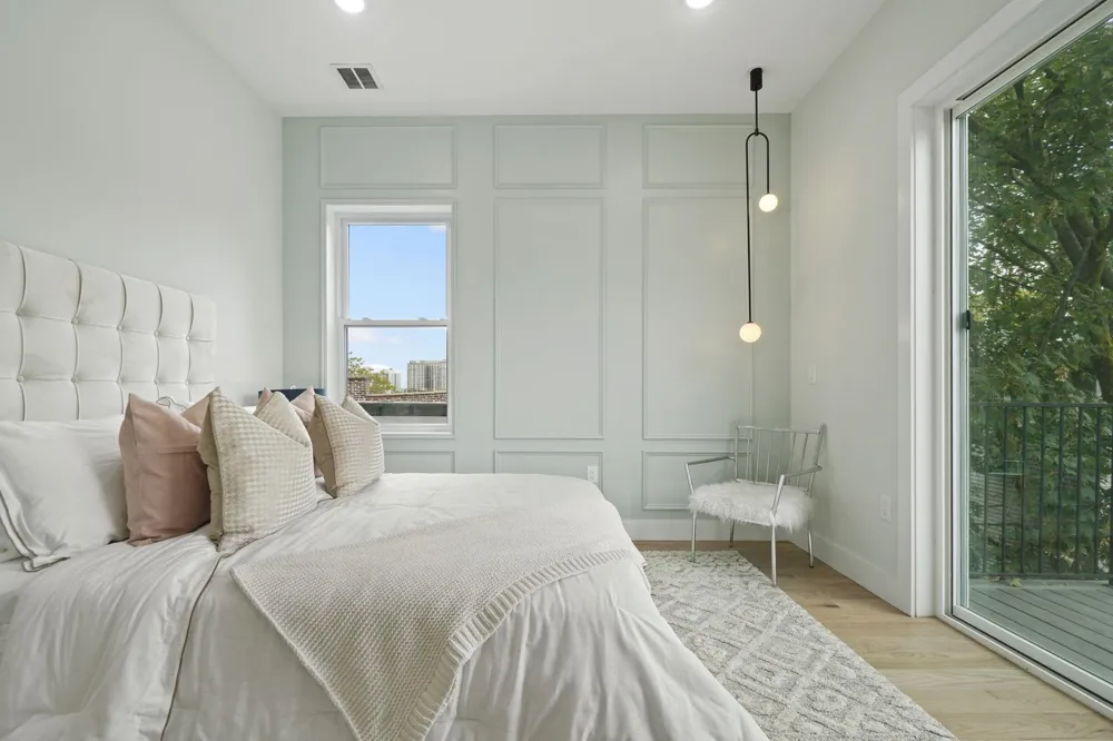 7 LIENAU PL Jersey City, NJ 07306