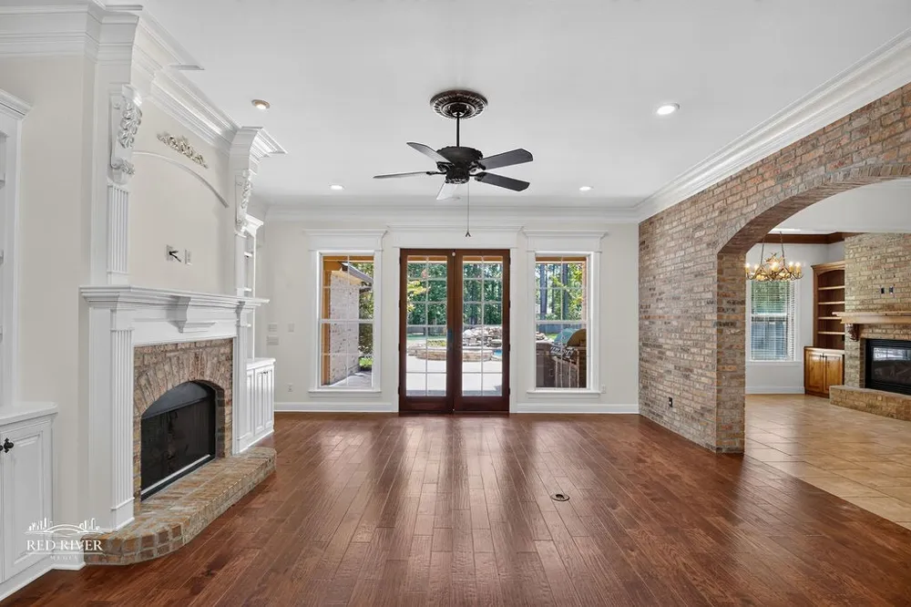 5 Chapel Creek Lane Shreveport, LA 71106