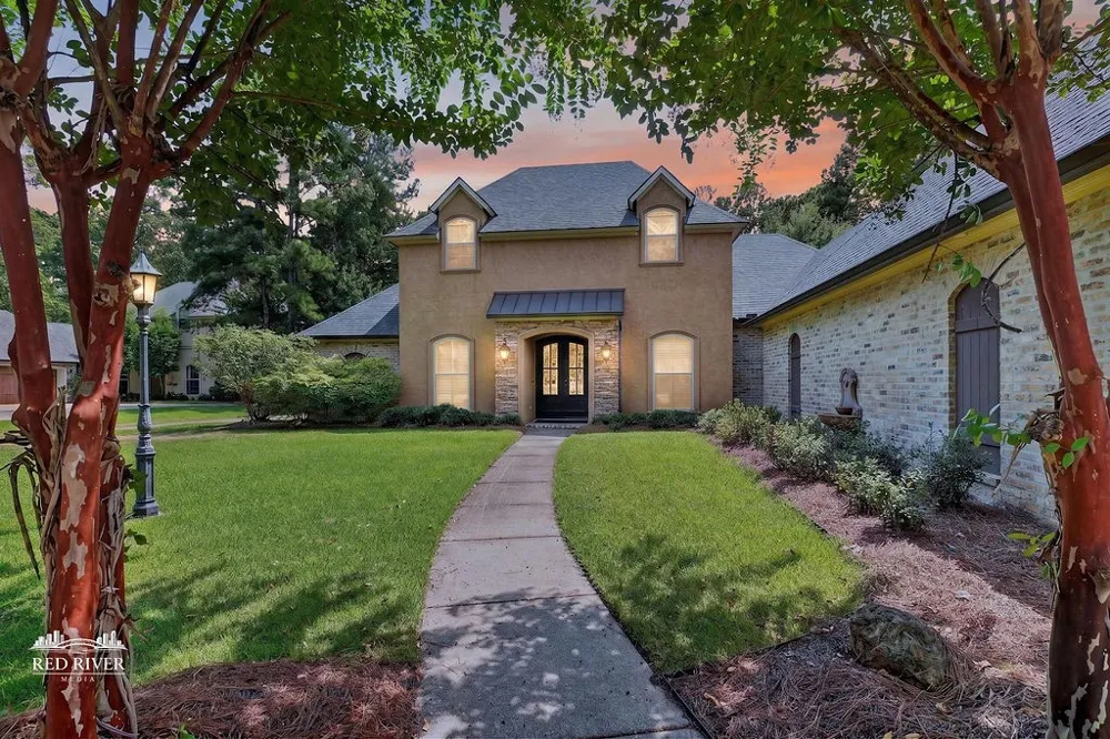 5 Chapel Creek Lane Shreveport, LA 71106