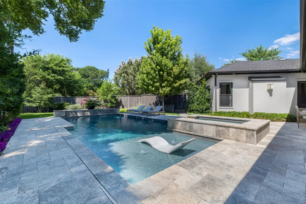 11011 Jamestown Road Dallas, TX 75230