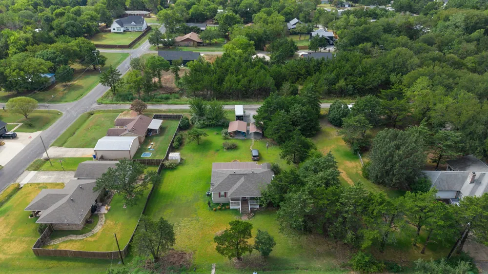 164 Cypress Drive Pottsboro, TX 75076