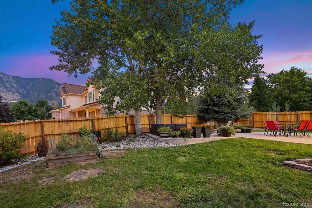 5424 Campglen Drive Colorado Springs, CO 80906