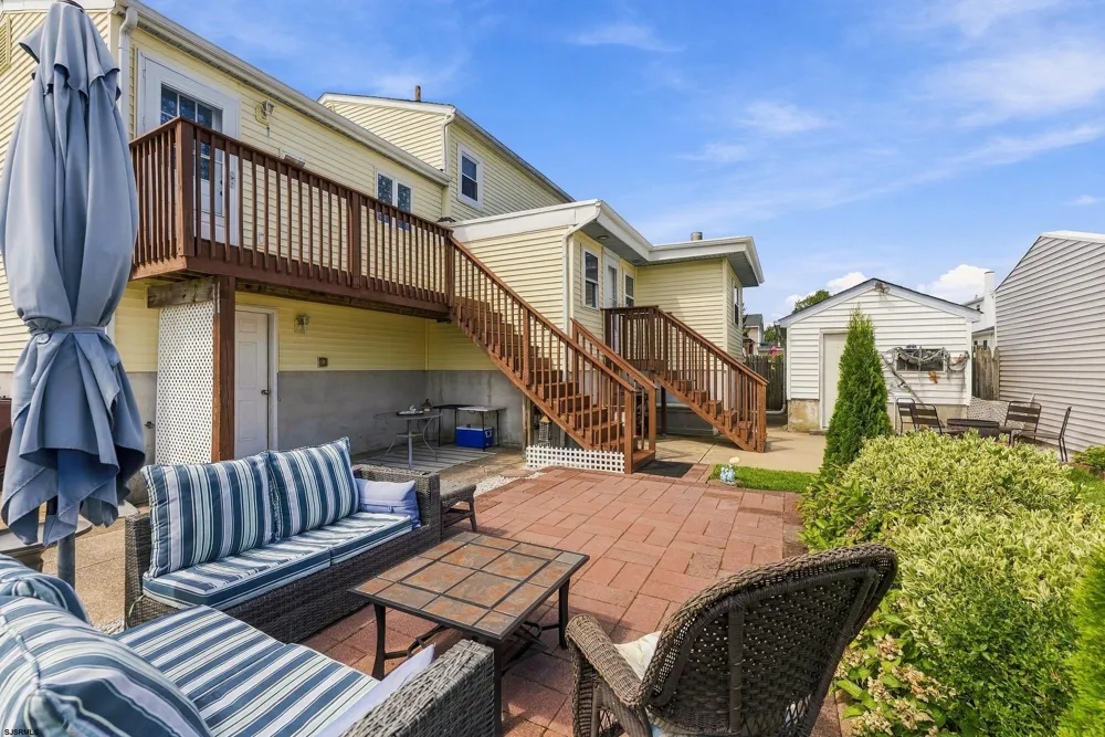 611 N Cambridge Ave Ventnor Heights, NJ 08406