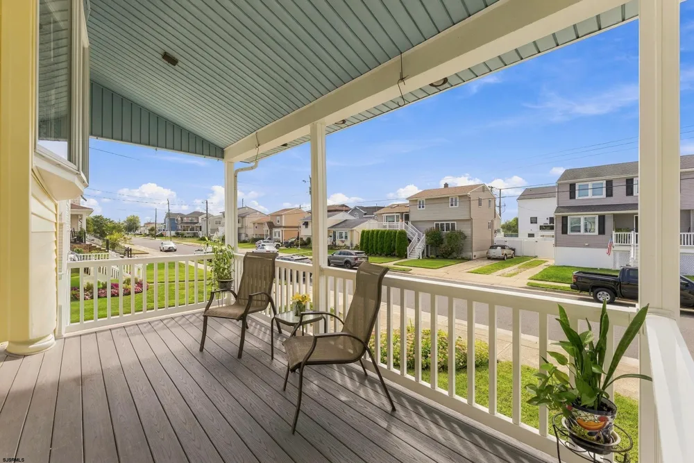 611 N Cambridge Ave Ventnor Heights, NJ 08406