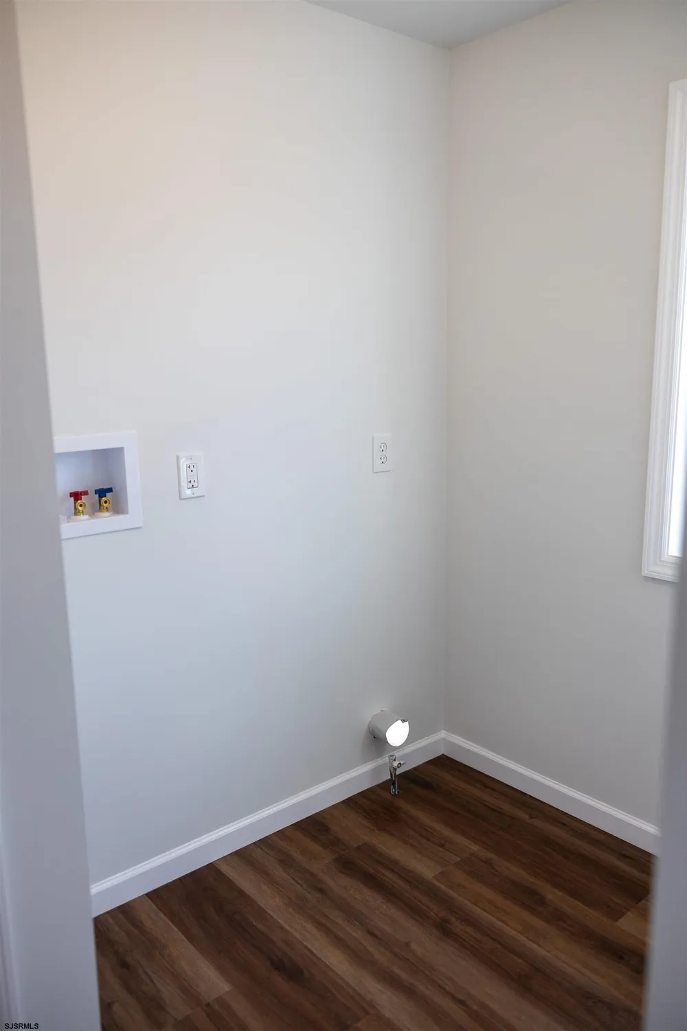 205 Sumner Street Buenaugh, NJ 08310