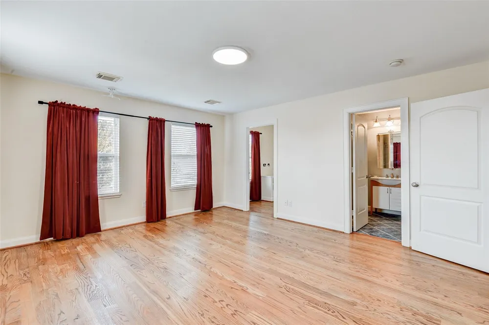 6754 Cindy Lane Houston, TX 77008