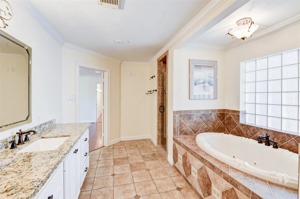 6754 Cindy Lane Houston, TX 77008