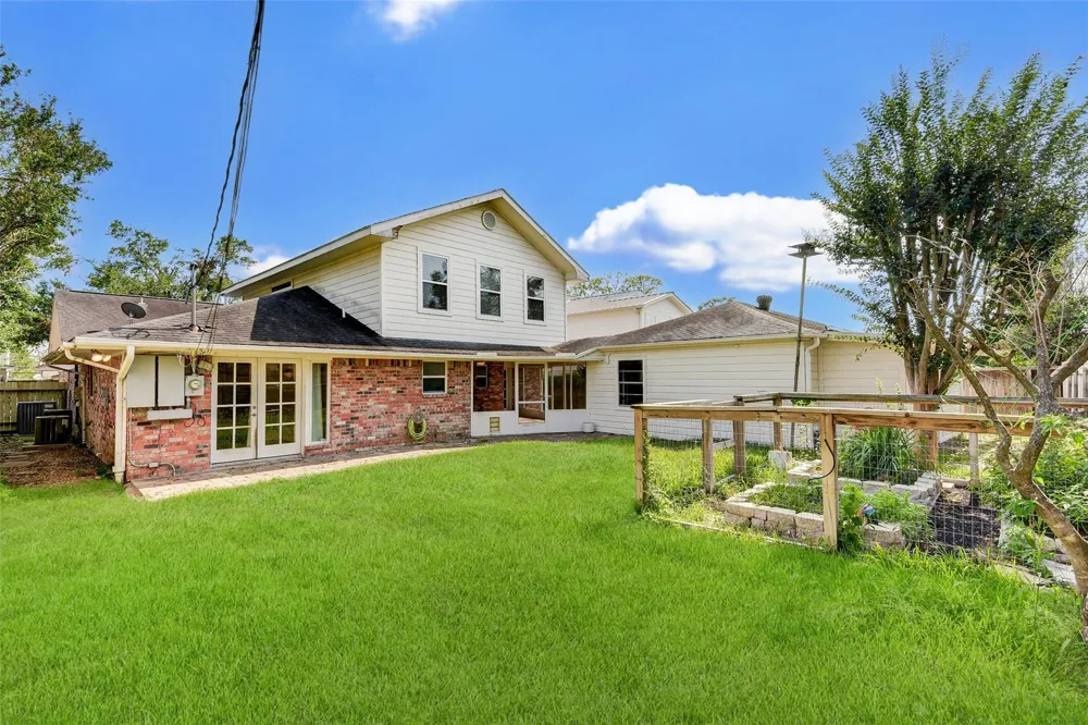 6754 Cindy Lane Houston, TX 77008