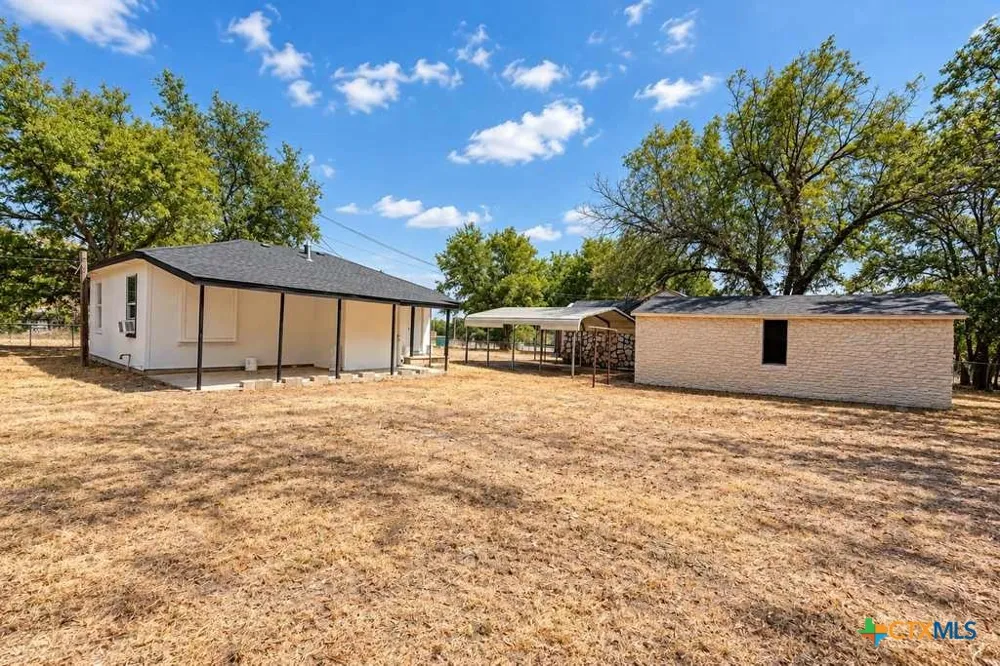 1115 W Main Street Gatesville, TX 76528