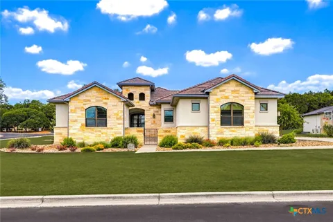 2447 Wallaby Circle