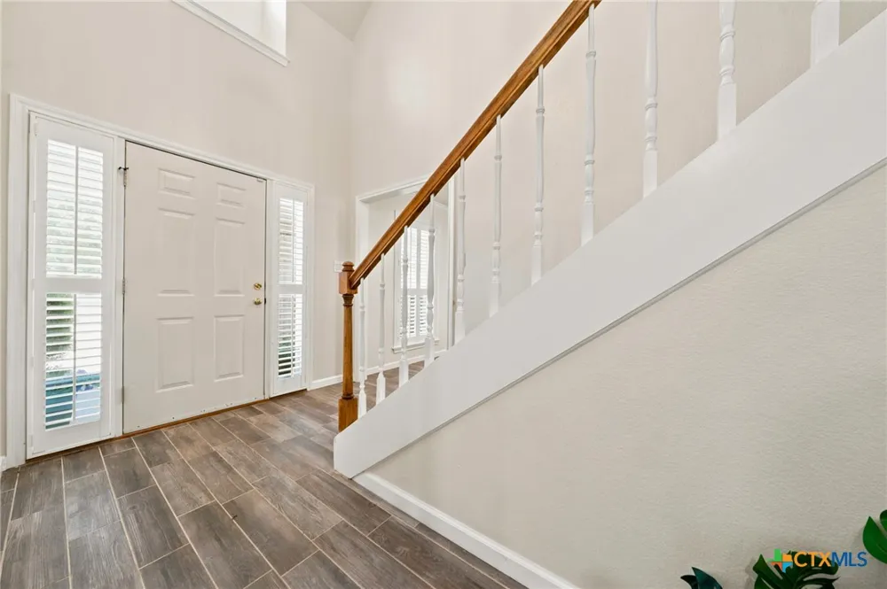 5112 Old Caufield Ranch Road McGregor, TX 76657