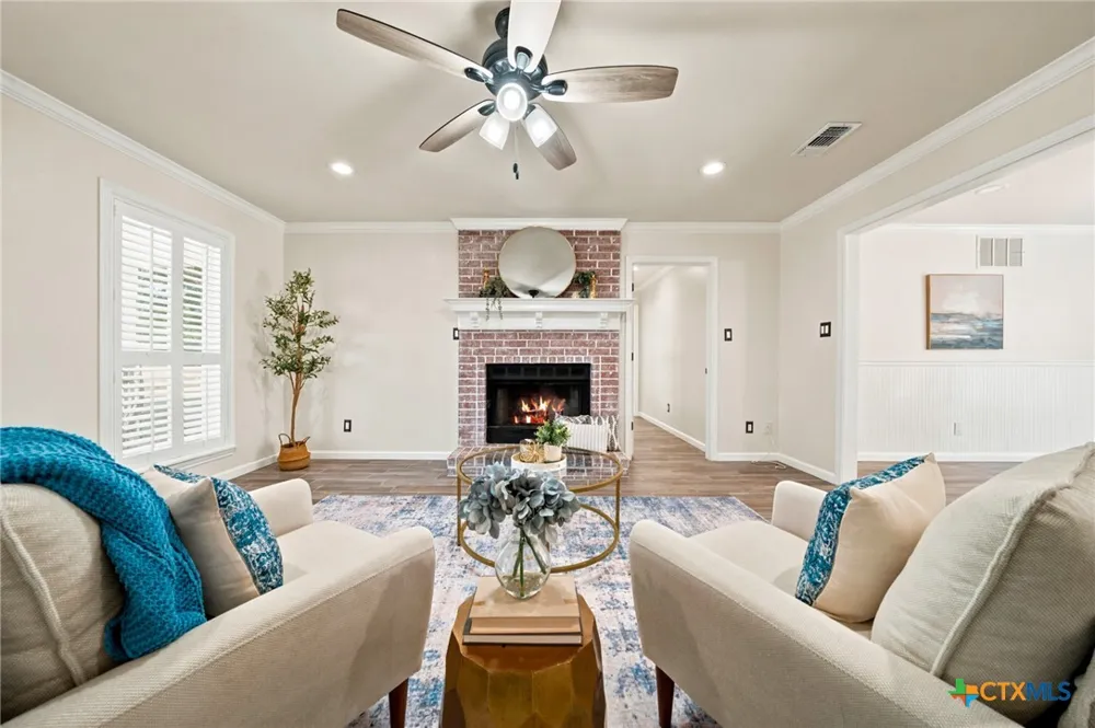 5112 Old Caufield Ranch Road McGregor, TX 76657