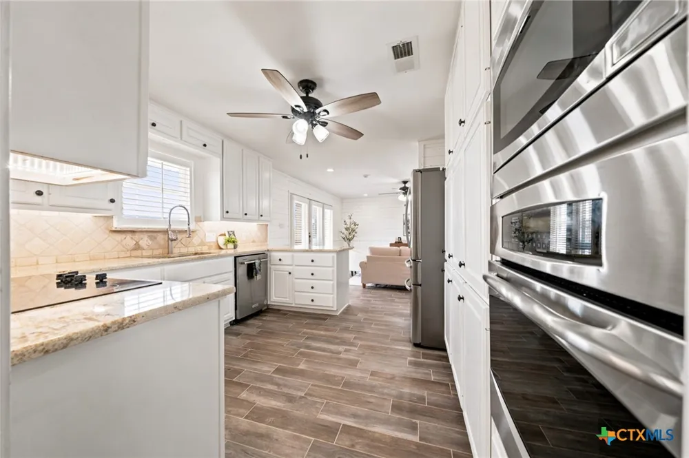 5112 Old Caufield Ranch Road McGregor, TX 76657