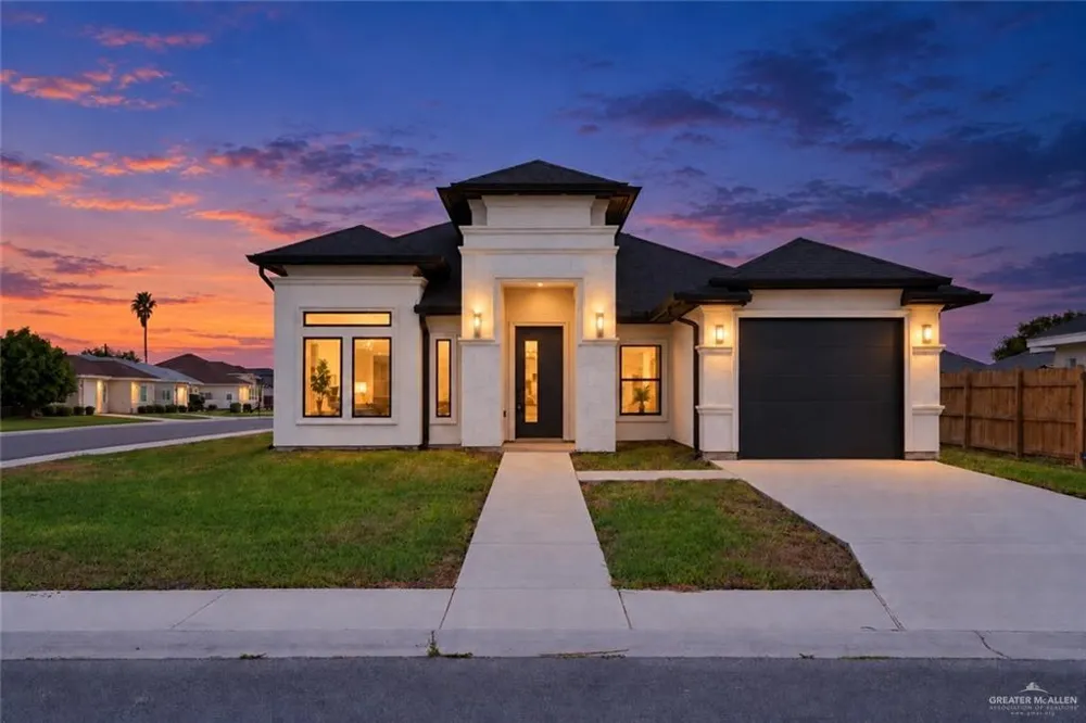 485 Santiago Street La Feria, TX 78559